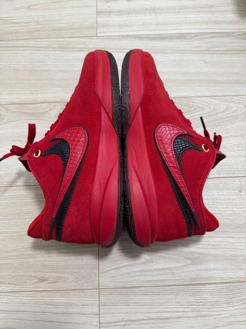 シューズ(男性用) Nike LeBron 20 \"Liverpool\"