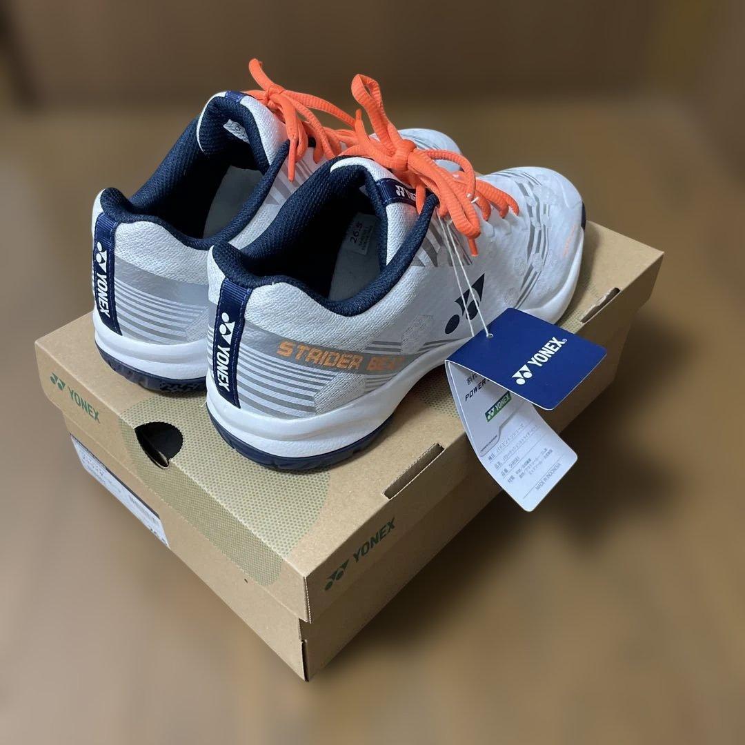 ヨネックス　パワークッション　ストライダービート　26.5 ３Ｅ　新品