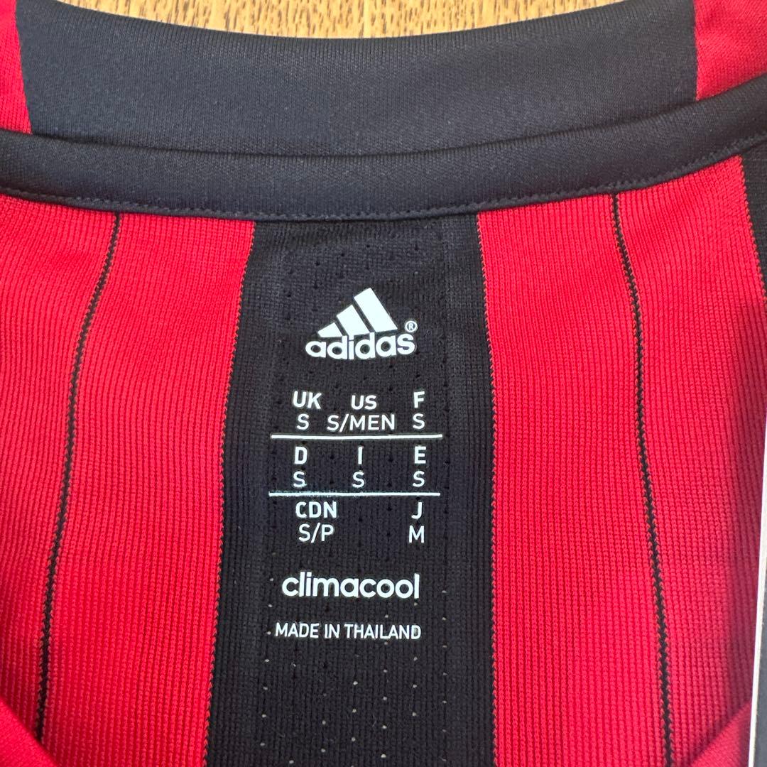 本田圭佑ACミラン adidas シャツ 赤黒 7番