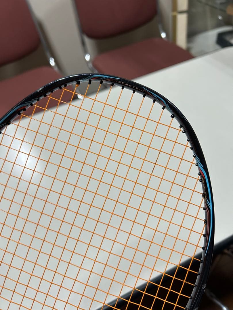 YONEX ナノレイグランツ　NANORAY Glanz 4U6
