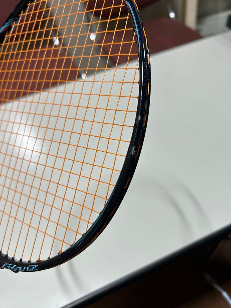 YONEX ナノレイグランツ　NANORAY Glanz 4U6