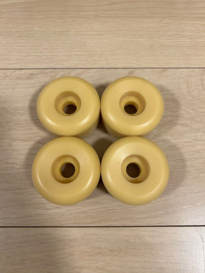極美品 Spitfire Formula Four F4 ウィール 53mm