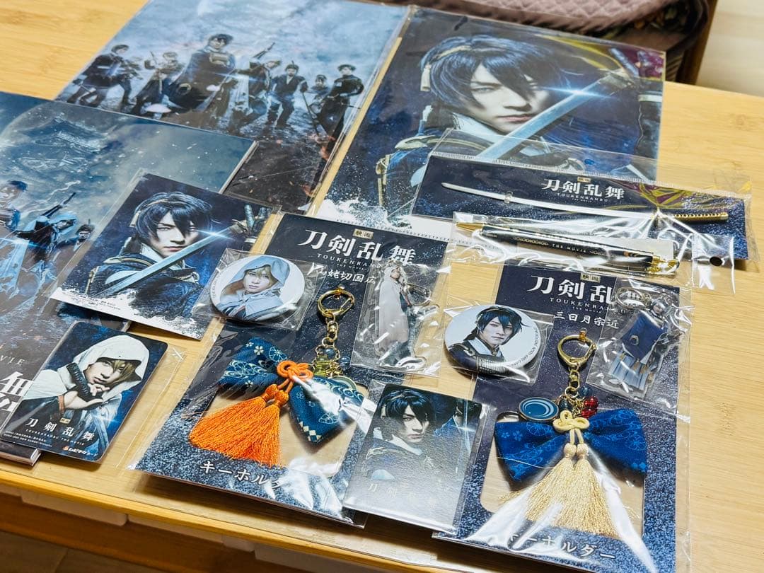 新品未開封 刀剣乱舞 映画 特典付き グッズ まとめ売り