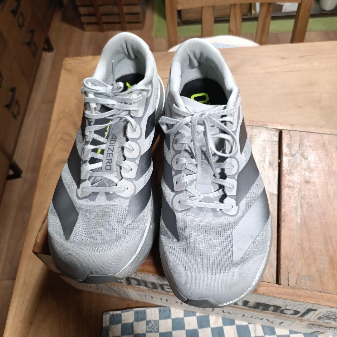 28cmadidas adizero EVO SL ランニングシューズ