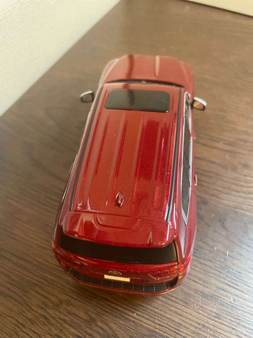 1/30 色見本　ミニカー　店頭展示用　ランドクルーザー