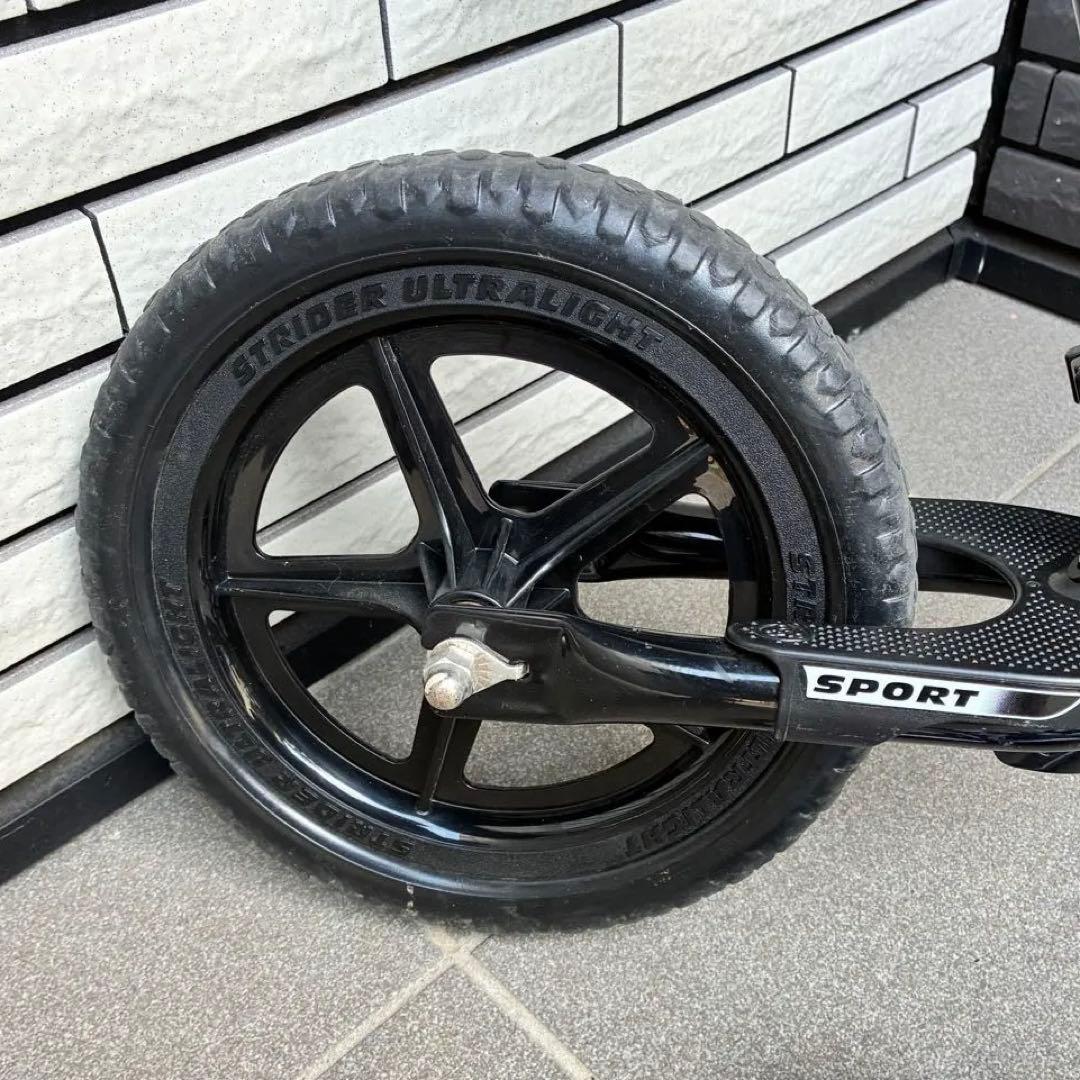 STRIDER ストライダー 12 スポーツモデル　バランスバイク