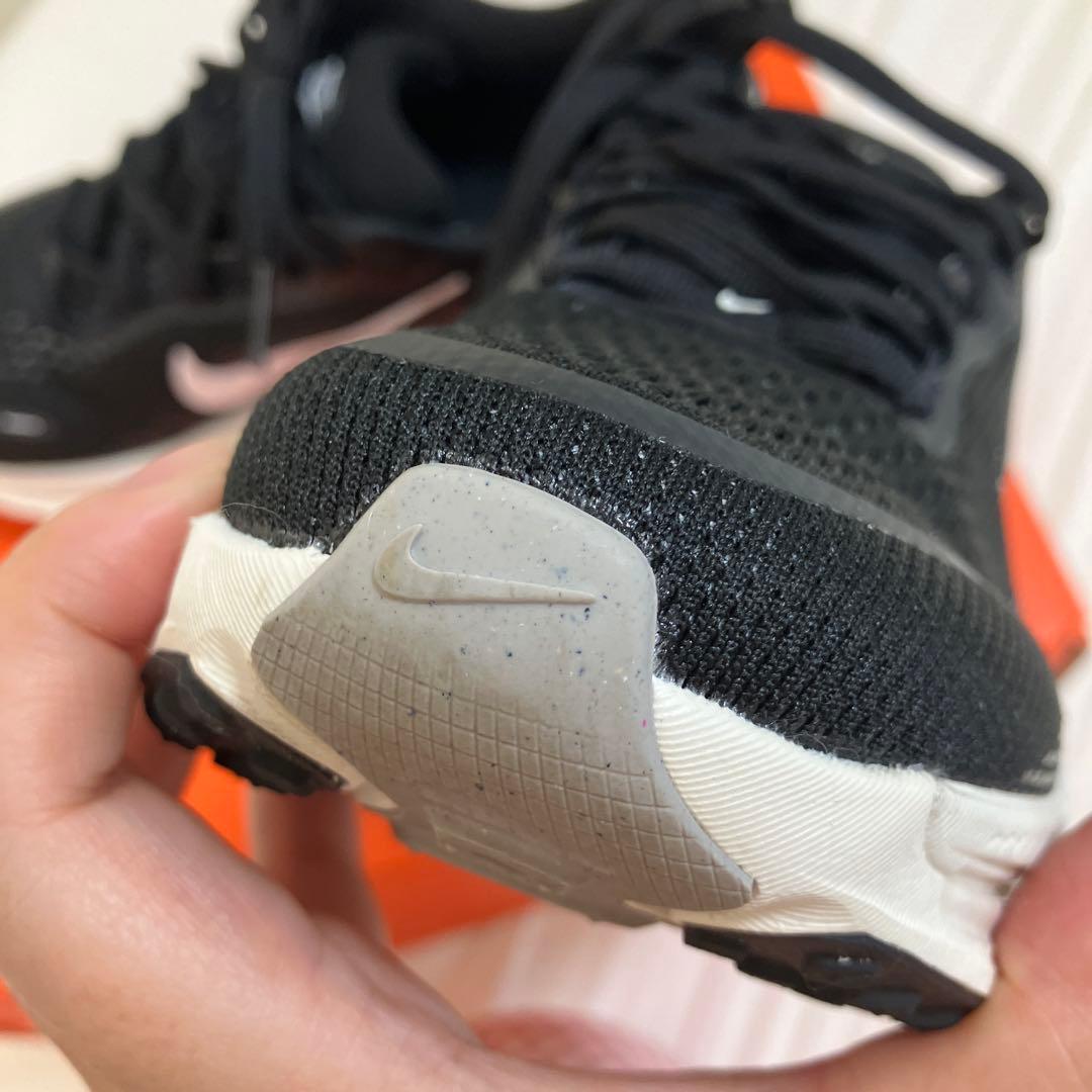 NIKE ボメロ18 22.5cm