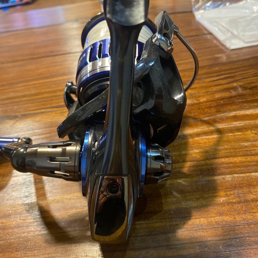 Daiwa 15ソルティガ6500h 本体と純正替えスプール1個セット　OH済