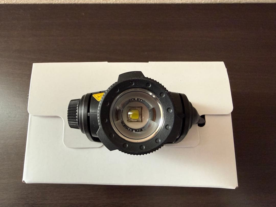 【新品・未使用】LEDLENSER H7R CORE ヘッドランプ
