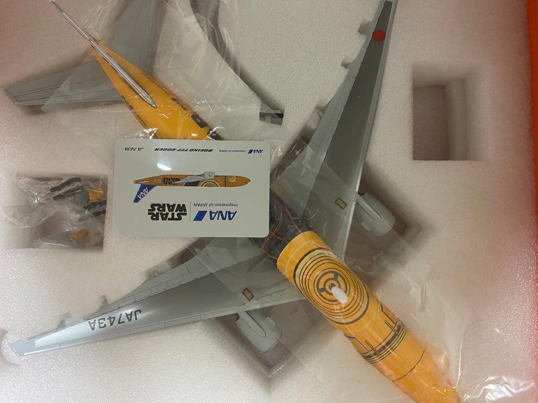 ANA スター・ウォーズ特別塗装機 1/200 3月30日までの出品