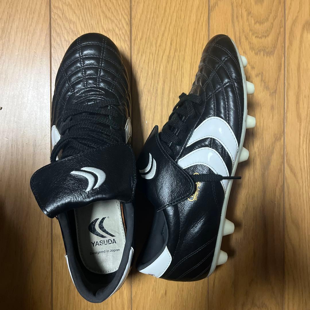 YASUDA サッカーシューズ スパイク ブラック/ホワイト