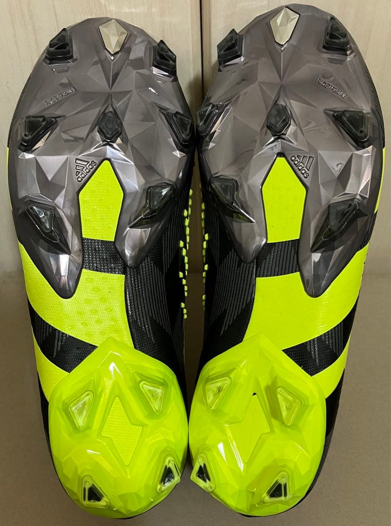 プレデター アキュラシー+ FG 26cm IG0769