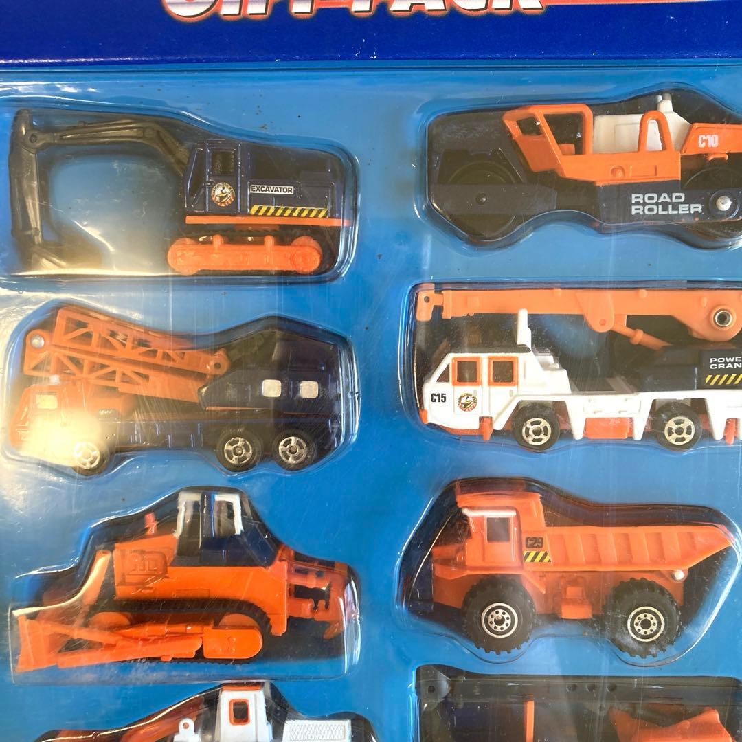 【未開封】REALTOY ACTION CITミニカーセット　　働く車
