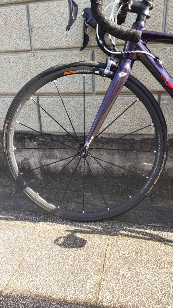 美品アンカーロードバイクBSC-RL8-RD　ホイール　カンパニョーロ　手渡し可