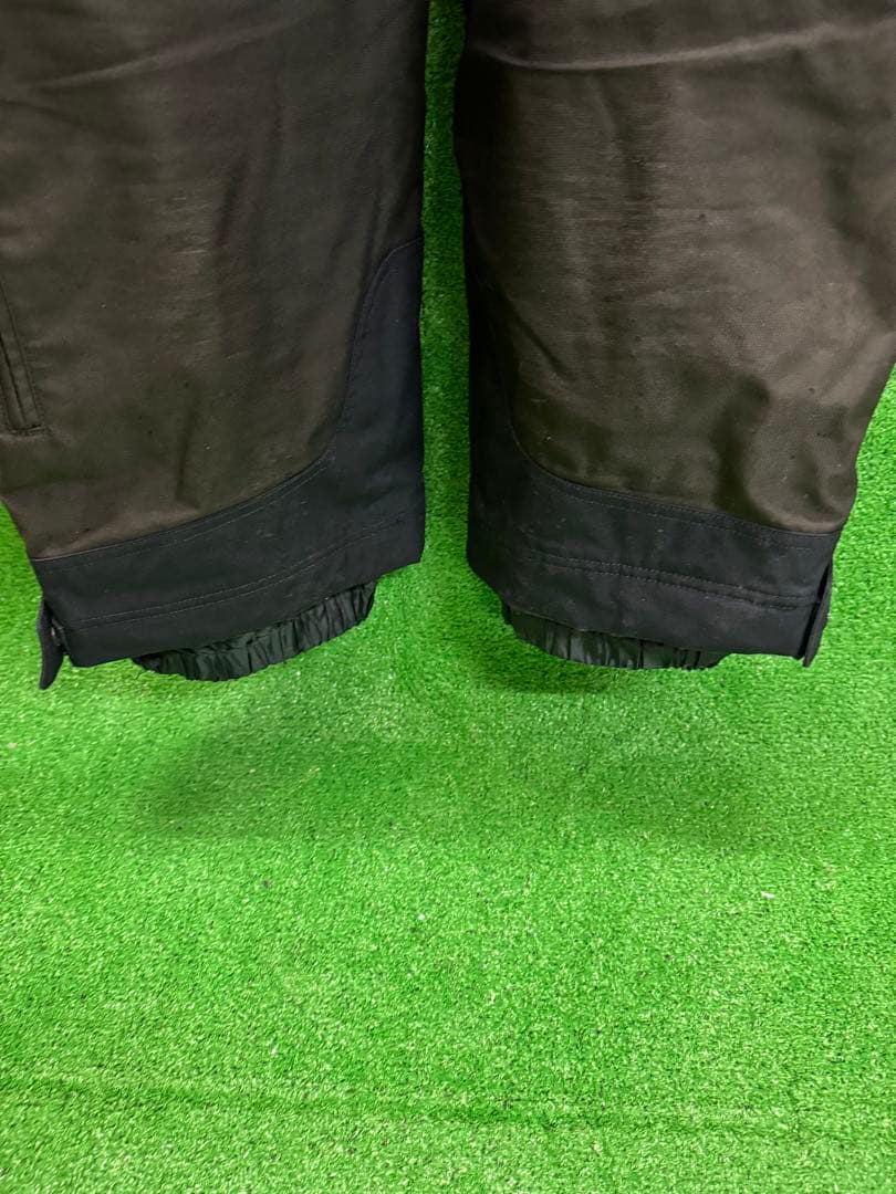 デサントサービスマンパンツ