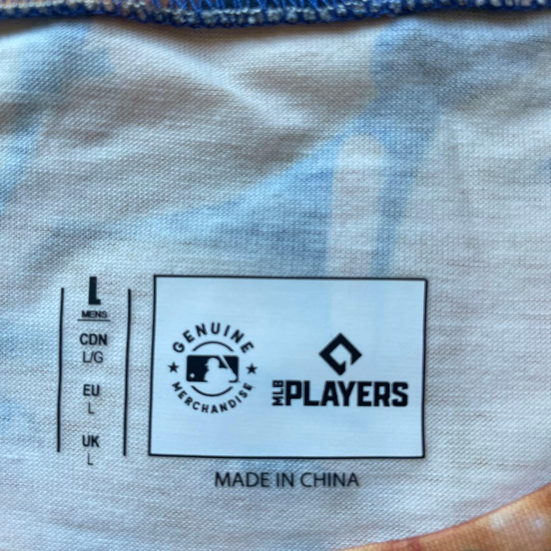 【新品】foco社MLB公式　大谷翔平　　顔だらけ　顔柄 Tシャツ Lサイズ