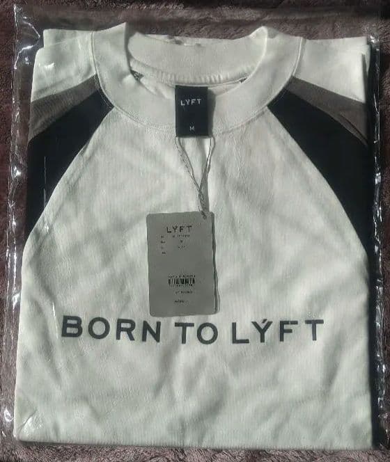 入手困難品■LYFT ROUND PATTERN EXTRA BIG TシャツM