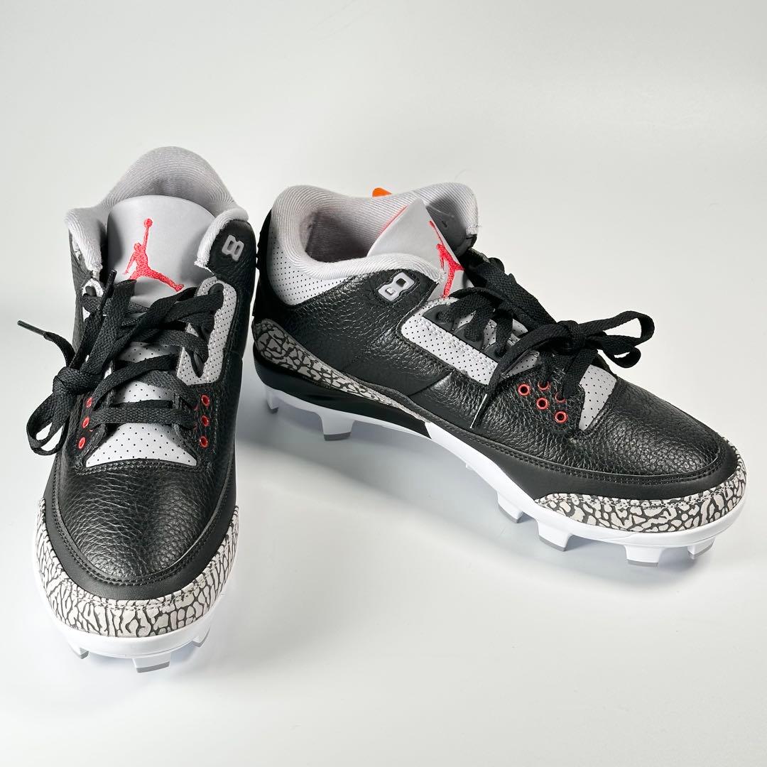 新品 Jordan 3 Mid RetroMCS スパイク セメント 希少