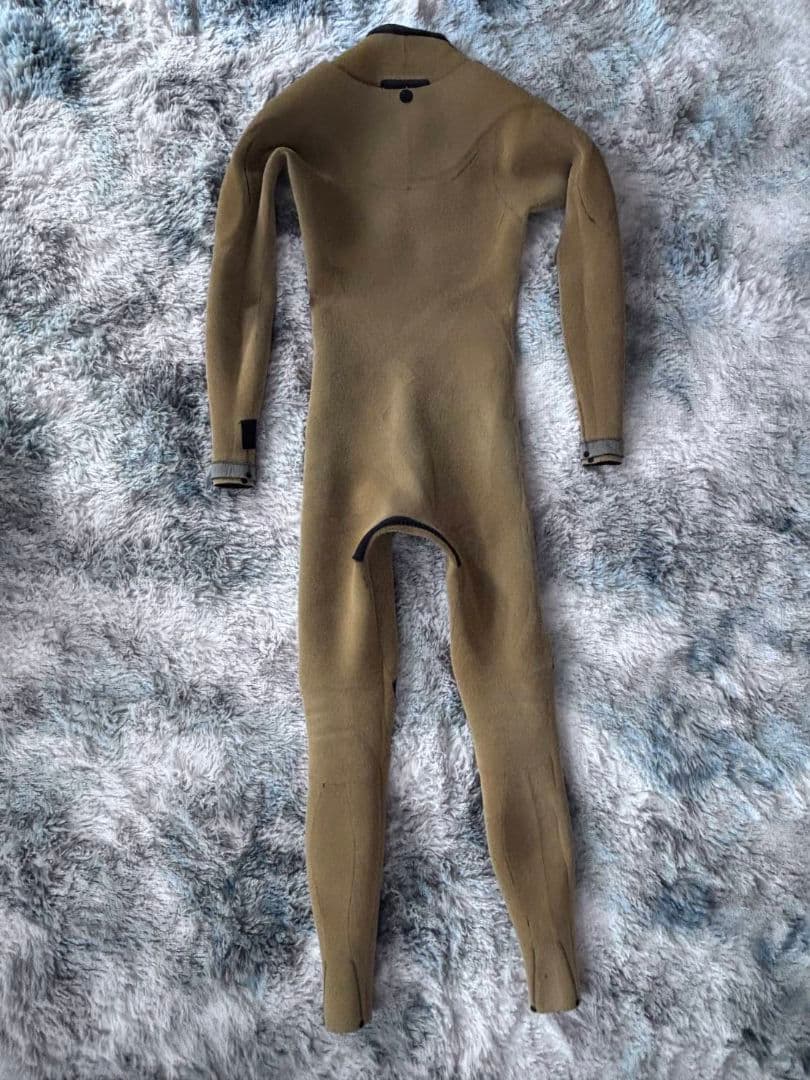 ウェットスーツ RASH WETSUITS