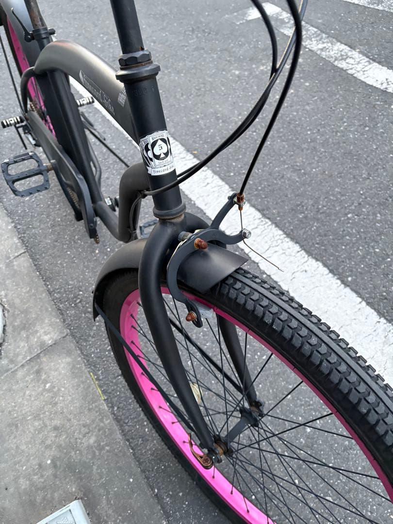 ビーチクルーザー 自転車 ブラック/ピンク 26インチ