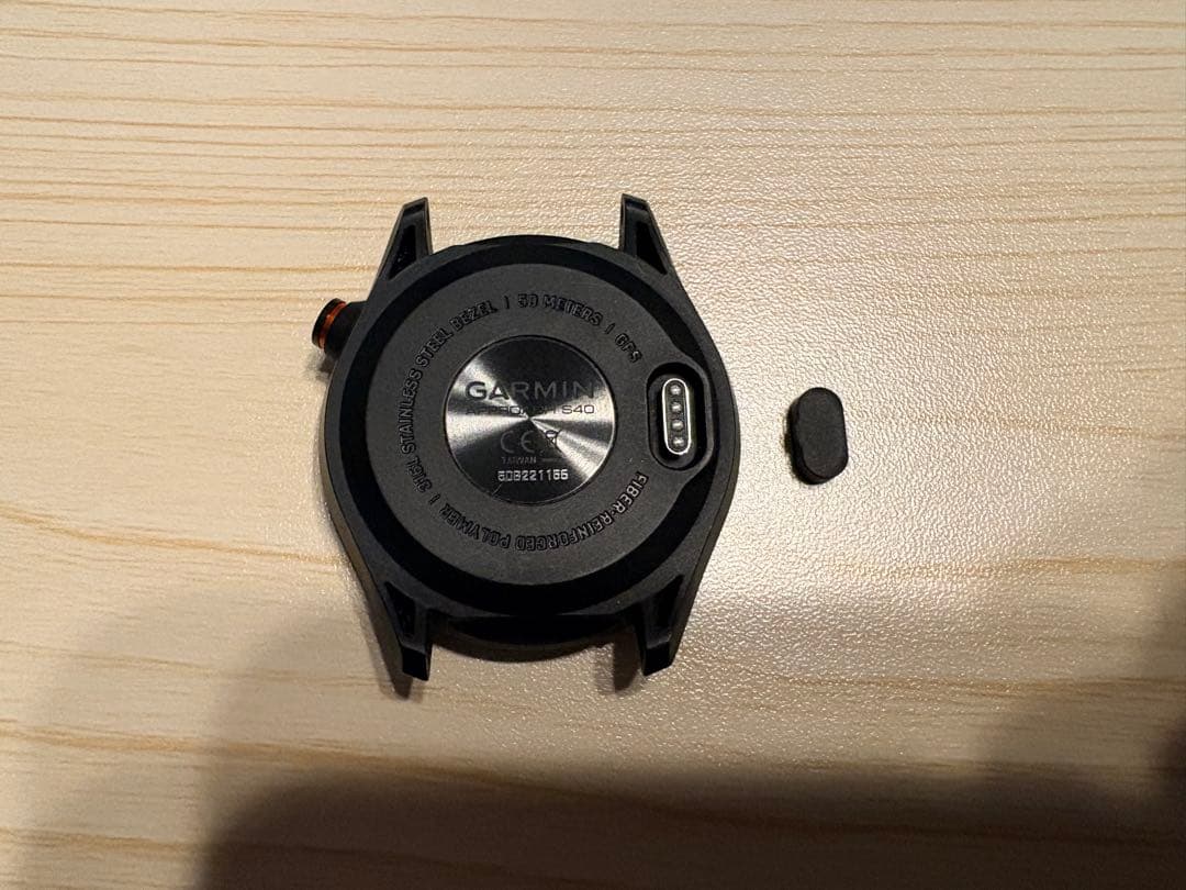 GARMIN APPROACH S40 GPSナビ　＋おまけ（ガラスフィルム等）