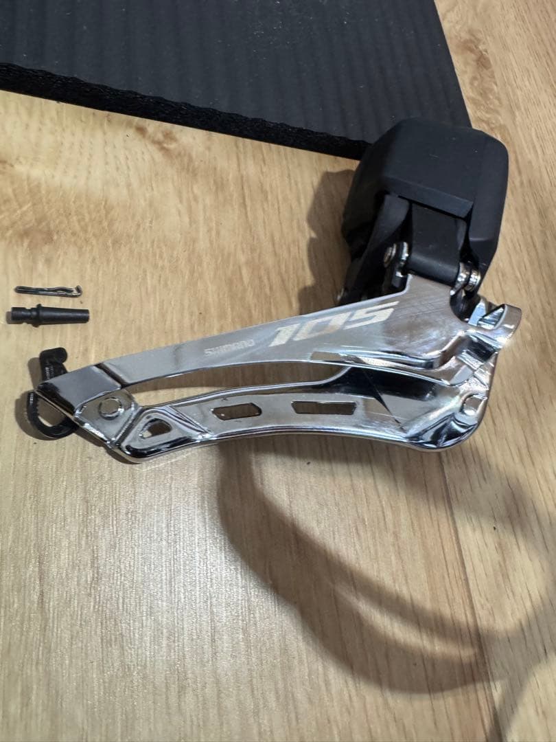 Shimano 105 Di2 コンポーネントセット