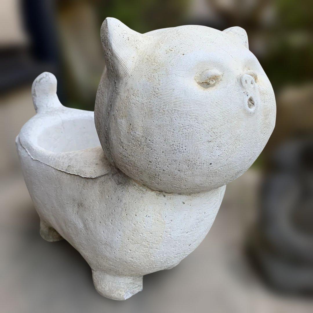 花鉢　植木鉢　フラワーポット　ガーデンオブジェ 猫 ガーデニング 花壇 玄関