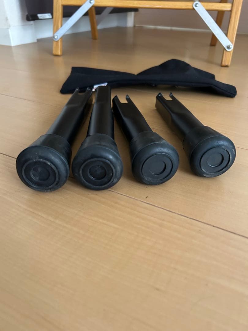 屋外未使用　カーミットチェア純正レッグエクステンション 4本未カット収納袋付き