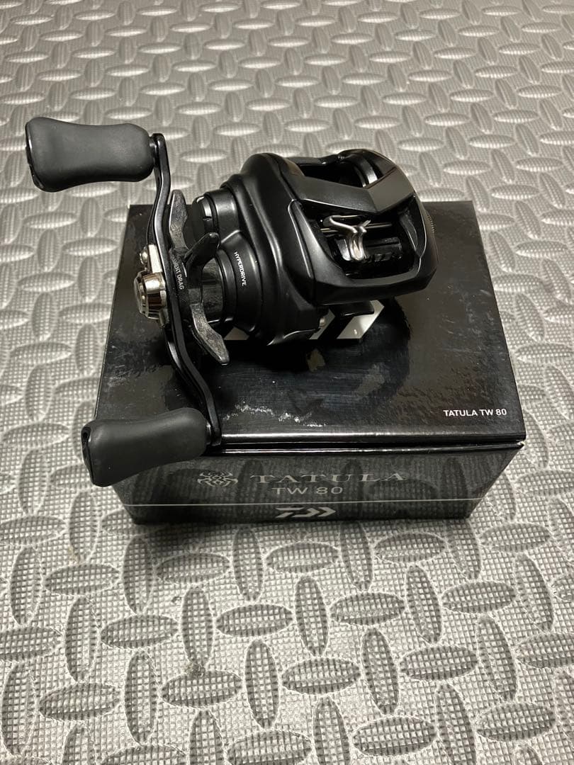 ダイワ DAIWA タトゥーラ TATULA TW80 2022右ハンドル