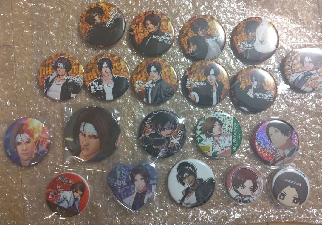 KOF 草薙京 グッズセット アクリルスタンド 缶バッジ