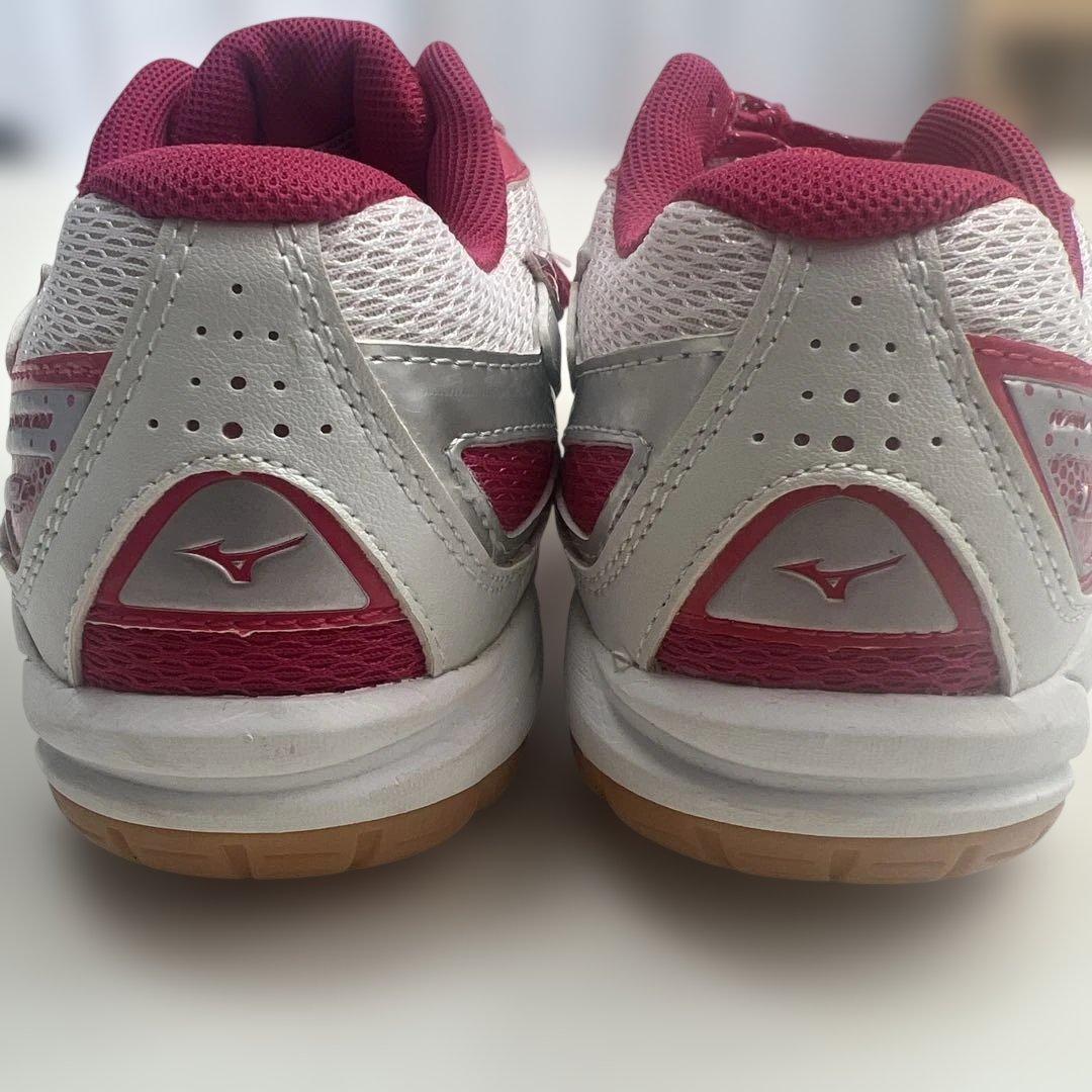 MIZUNOミズノ WAVE STAROOM WP バレーシューズ 24.5cm