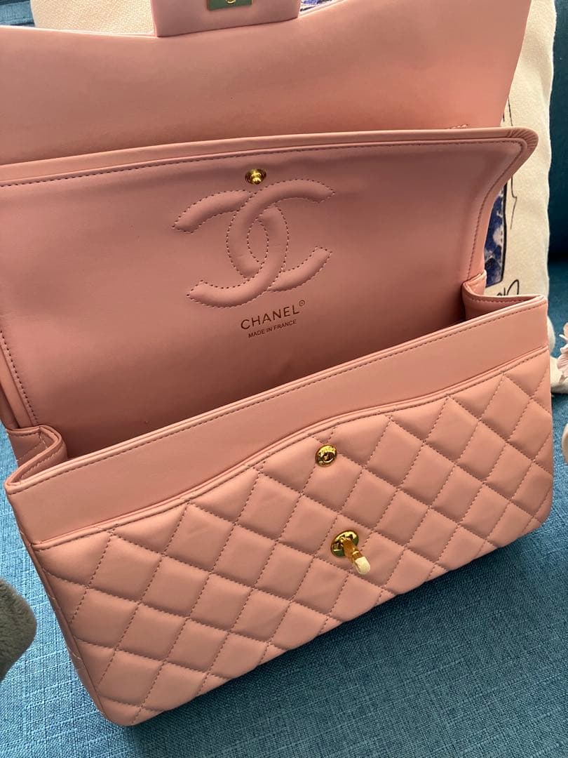 ラス1 CHANEL デカマトラッセ　30 ノベルティ　ショルダー　シリアル