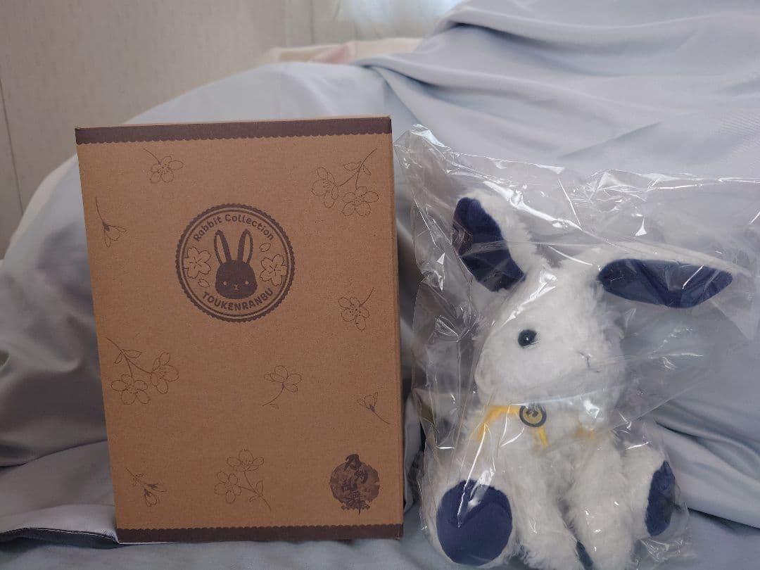 鶴丸国永 フィギュア　兎ぬいぐるみ　ねんどろいど　ヌードルストッパー　刀剣乱舞