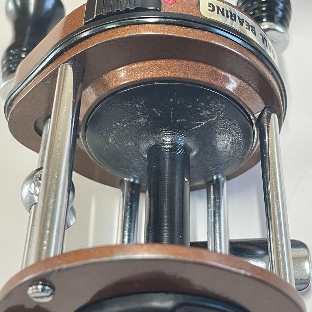 リール PFLUEGER SUPREME 610B