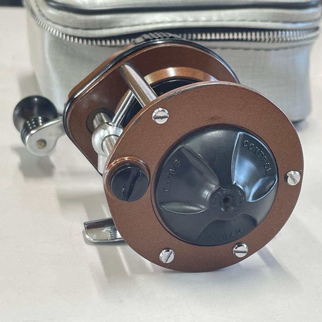 リール PFLUEGER SUPREME 610B