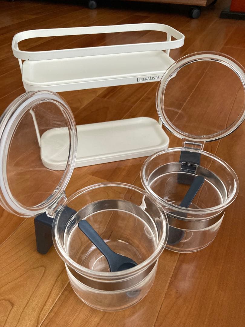 山崎実業　towerシリーズ　保存容器、ケースほか　6品目　美品です！