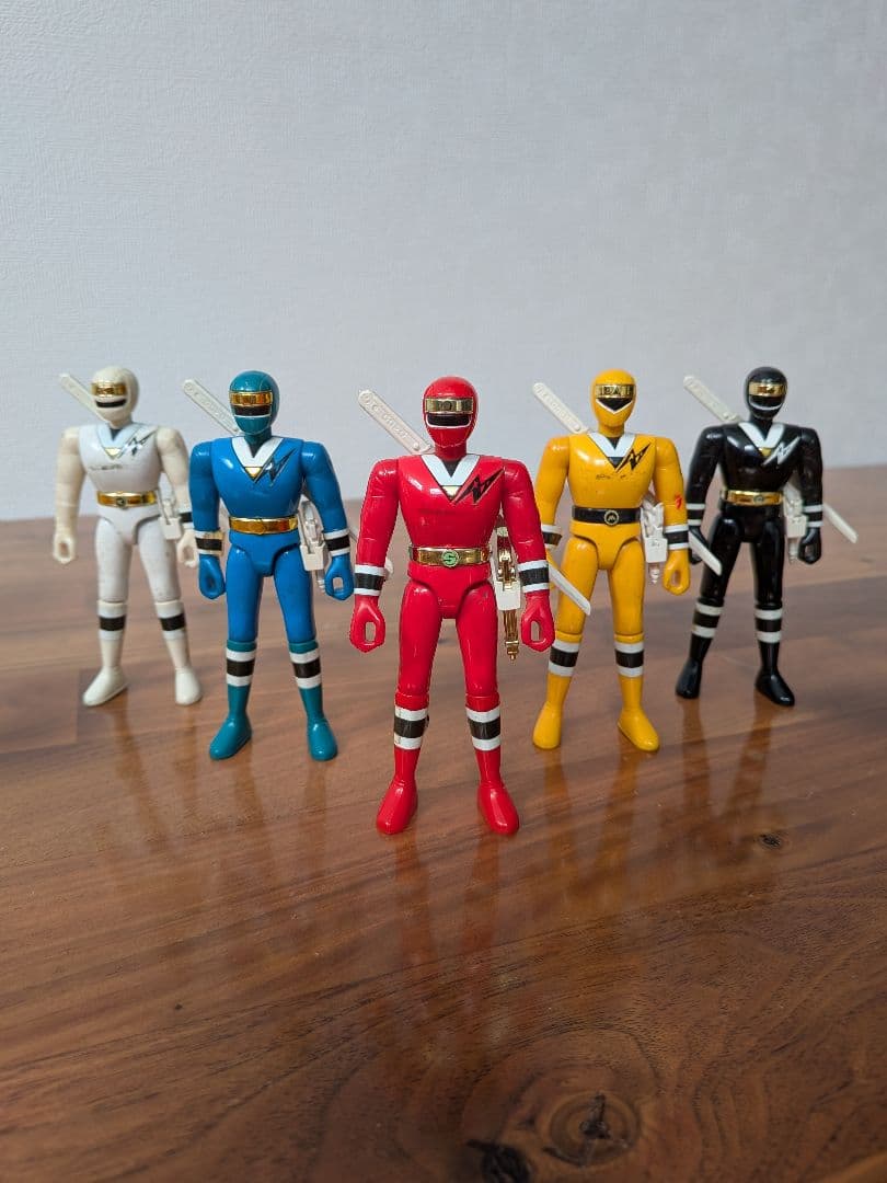 忍者戦隊カクレンジャー　超合金　フィギュア５体セット　各武器付属　希少・貴重