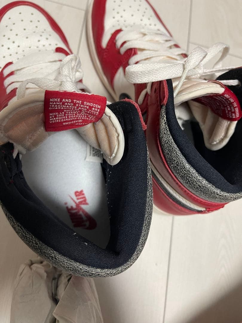 ナイキNike Air Jordan 1 シカゴ赤白黒