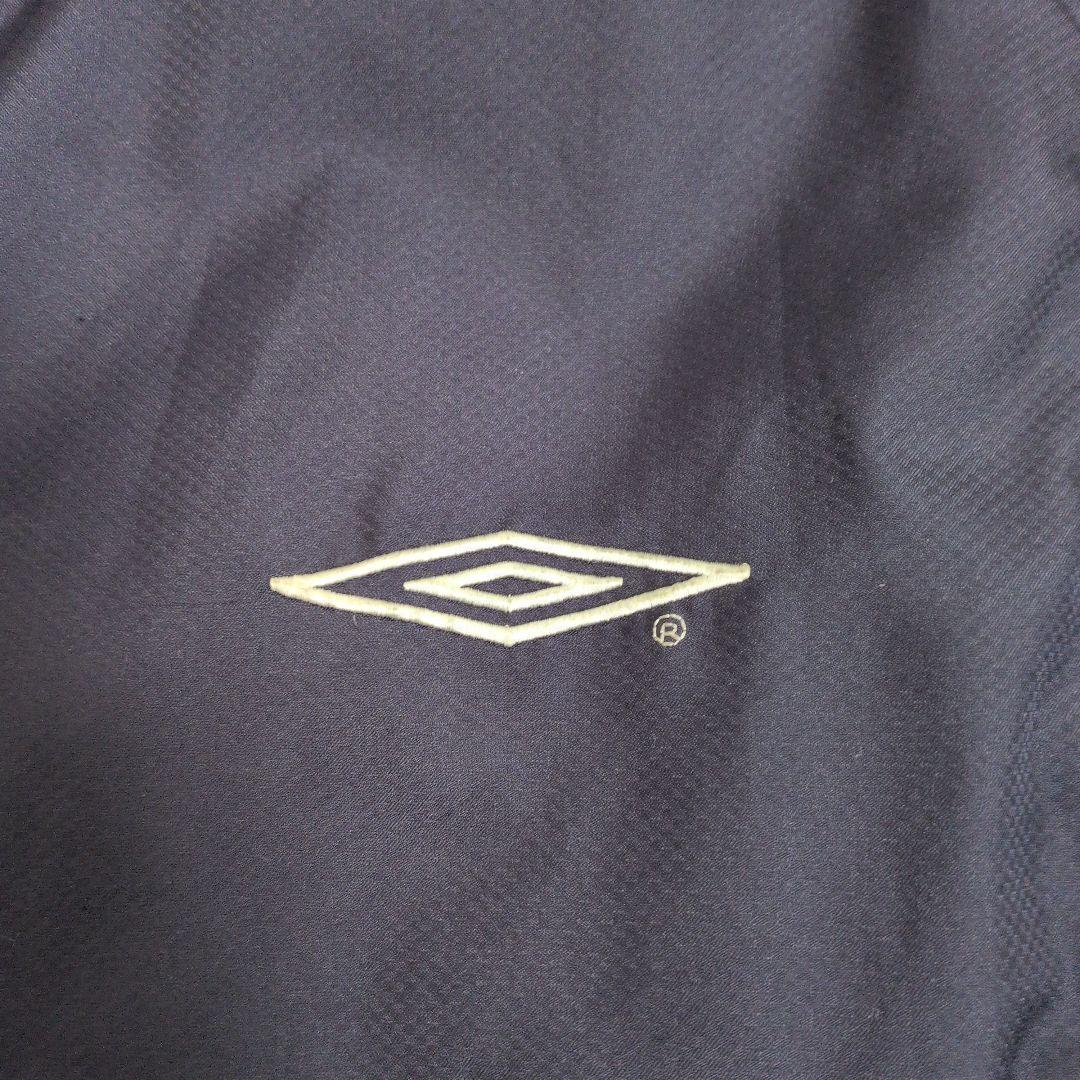UMBRO　ナイロンジャケット　Ｌサイズ　サッカーイングランド