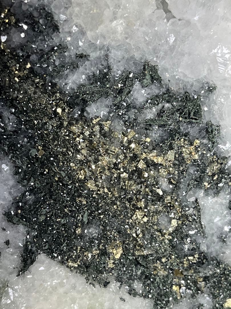 水晶　2ｋｇ