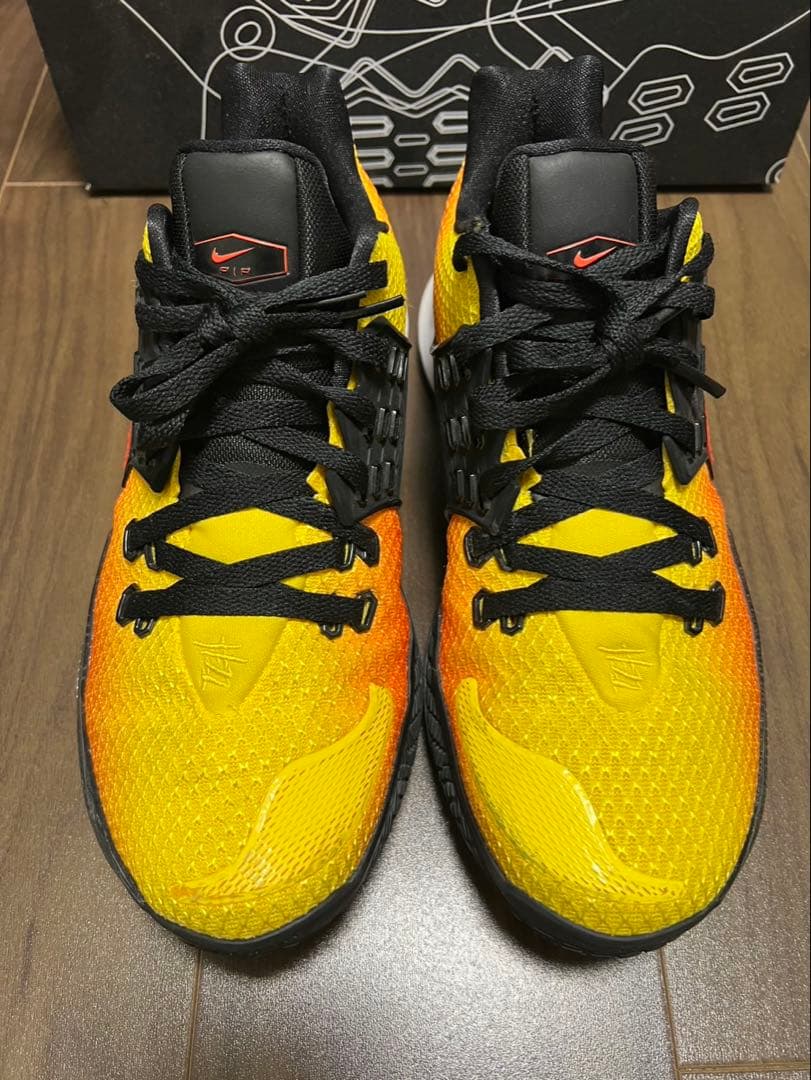 Nike KY カイリー2ロー