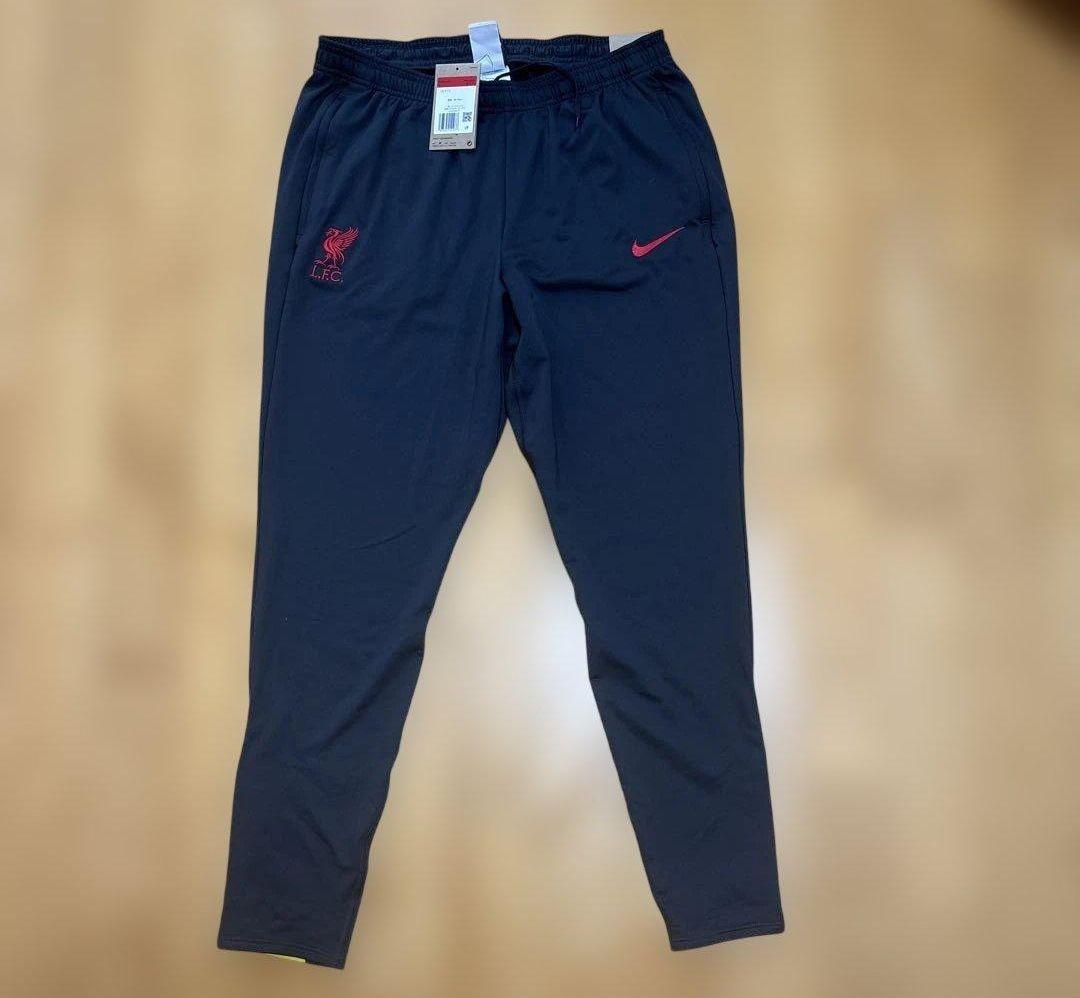 NIKE Liverpool トレーニングジャージ　上下セット