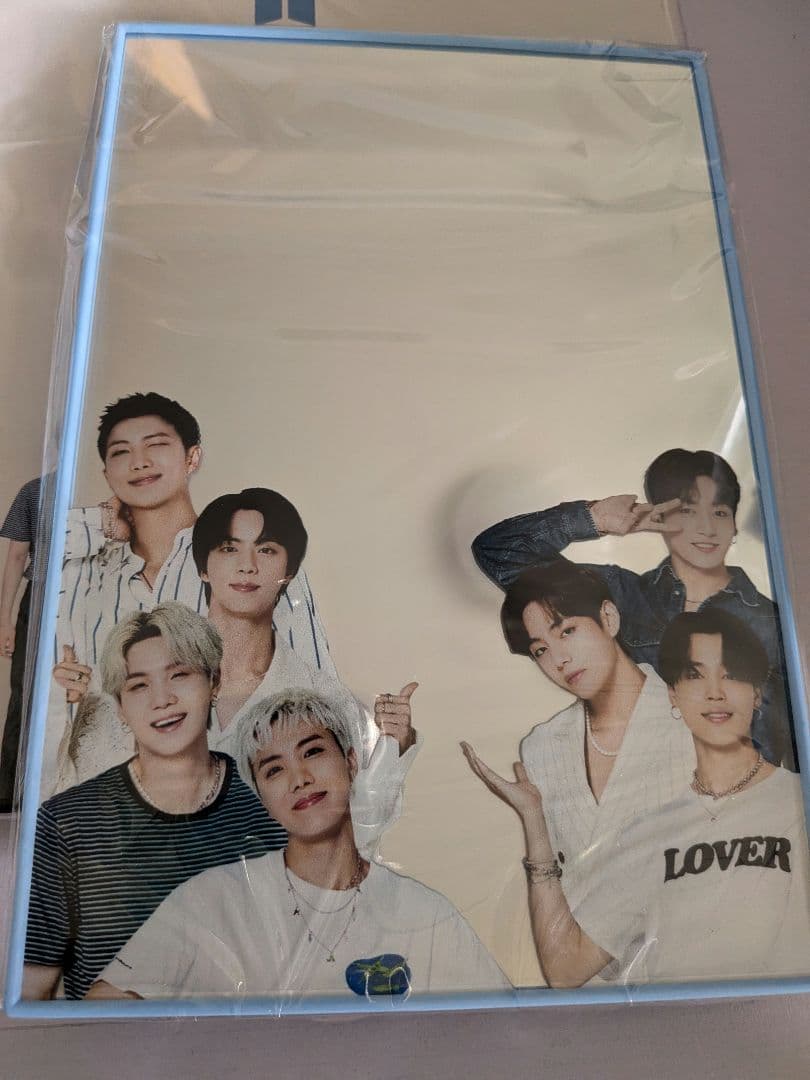 【グッズ詰め合わせ】BTSまとめ売り シーグリ、MERCHBOX、マガジンなど