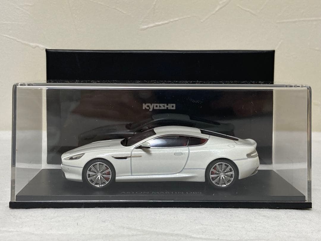 アストンマーティンDB9 京商製 1/43スケール