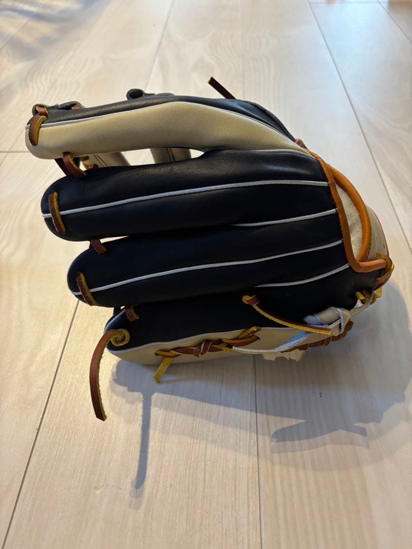 硬式用　オーダー　グローブ　内野手用