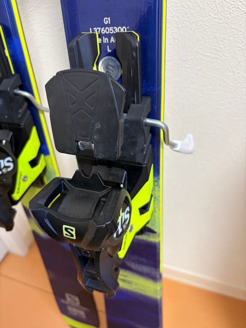 スキー板 SALOMON Q85 160cm STH13付