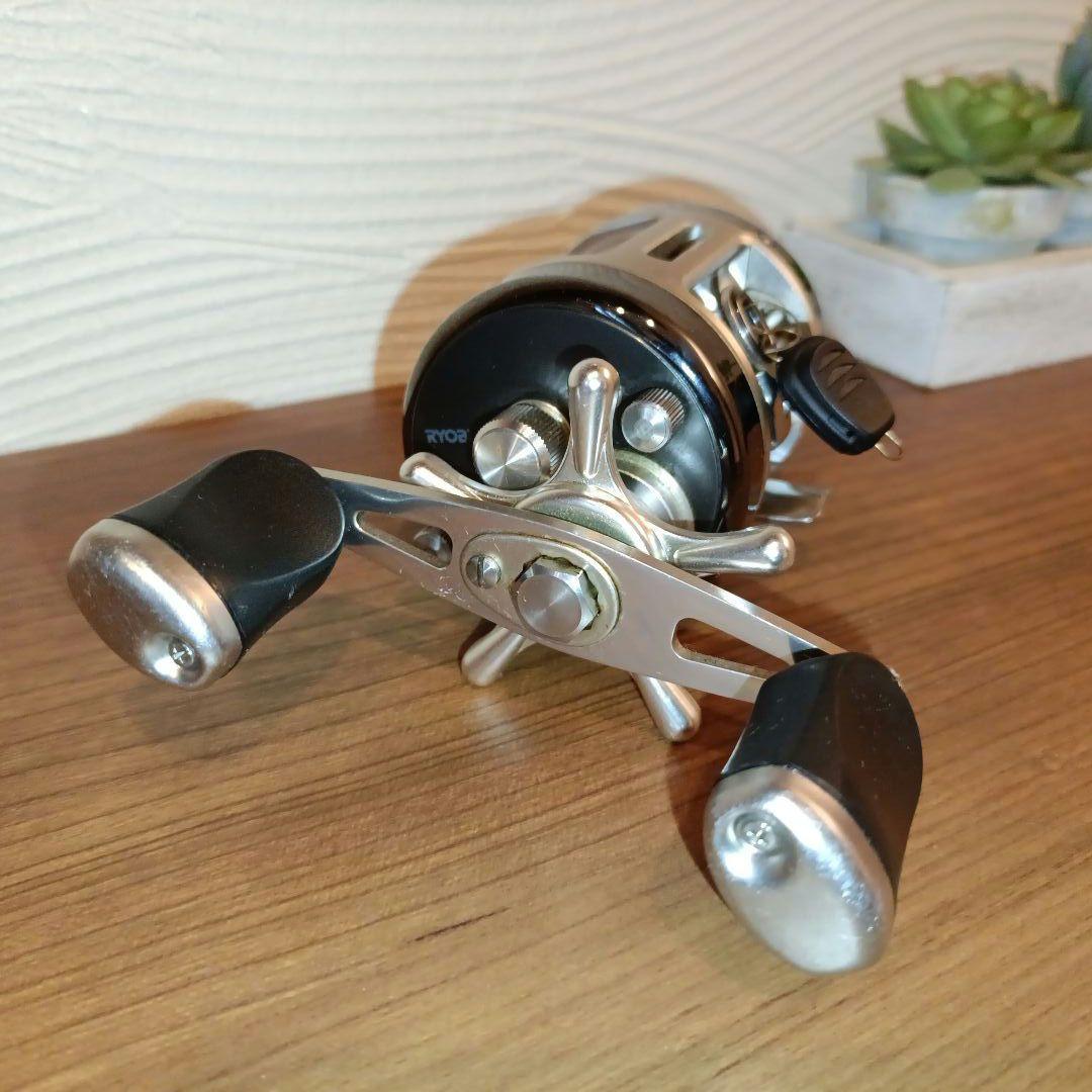 RYOBI　バリウス VARIUS　F200