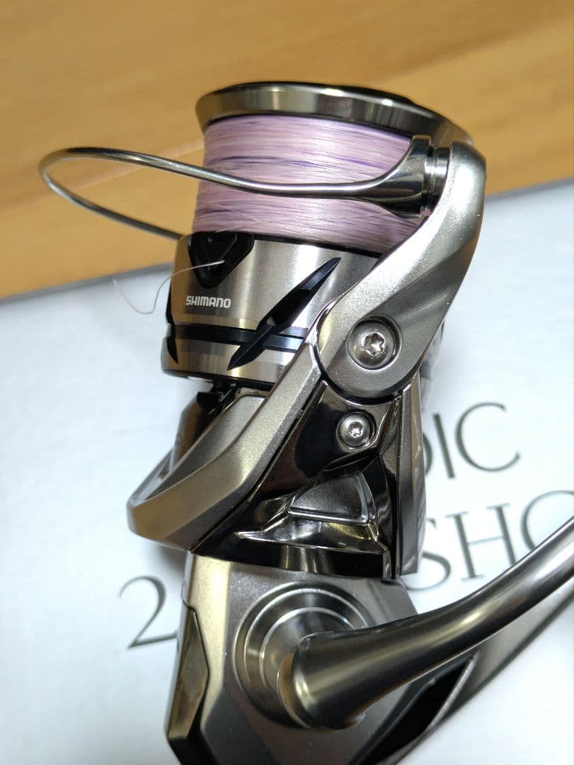 シマノ　23ストラディック2500shg