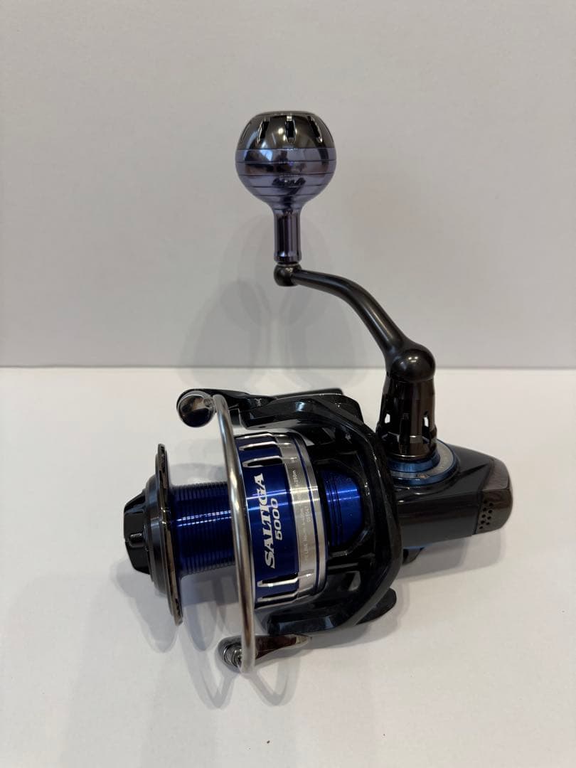 ⭐︎美品⭐︎ ダイワ 16 SALTIGA 5000 スピニングリール