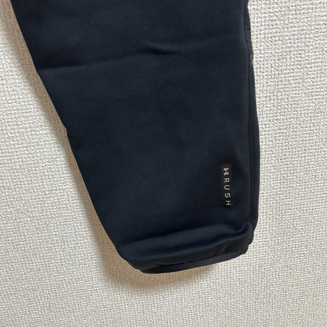 ✴︎ UNDER ARMOUR セットアップ　RUSH パーカージャージ　上下